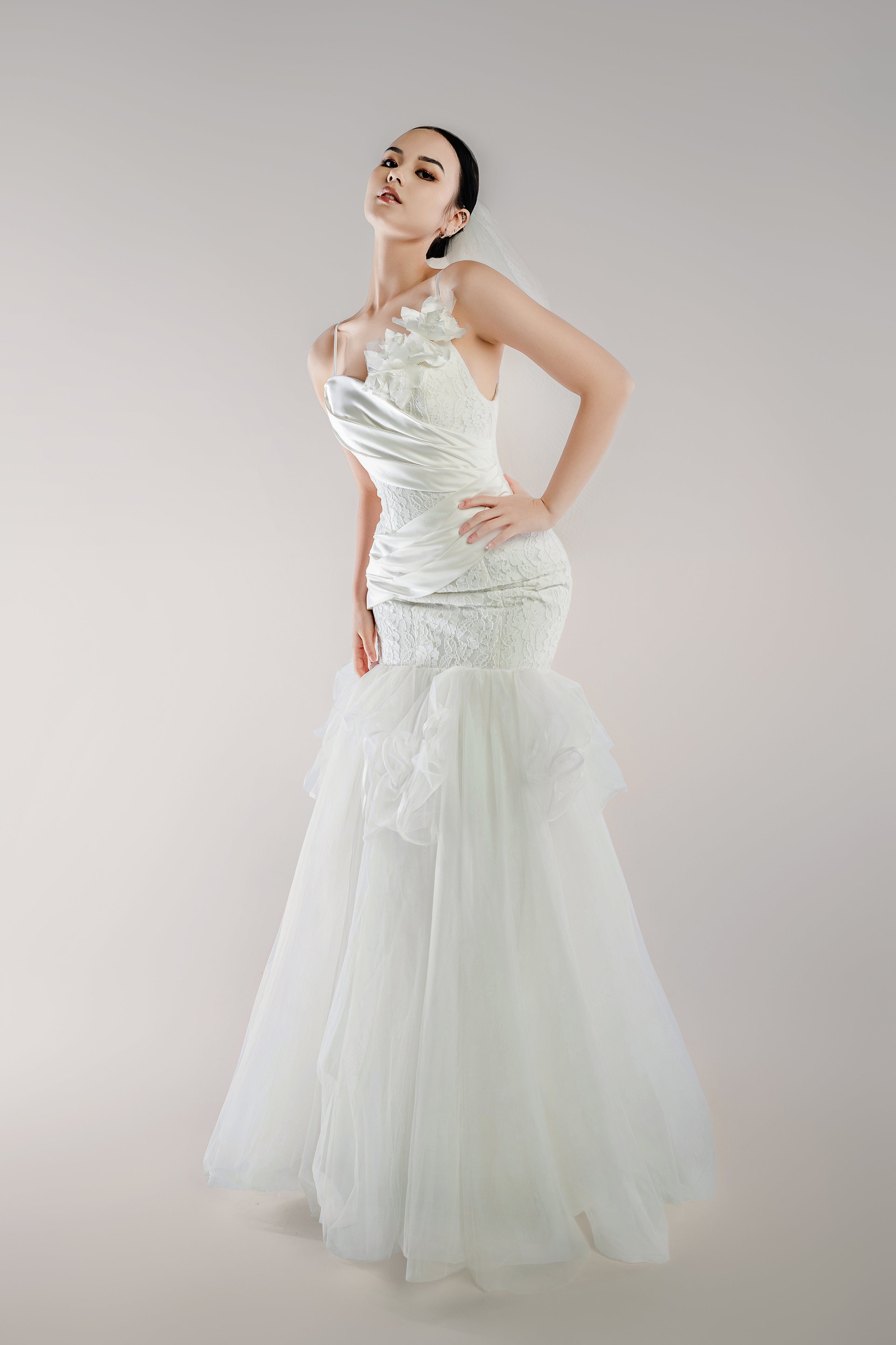 Lampas-014 Wedding Formal Dress