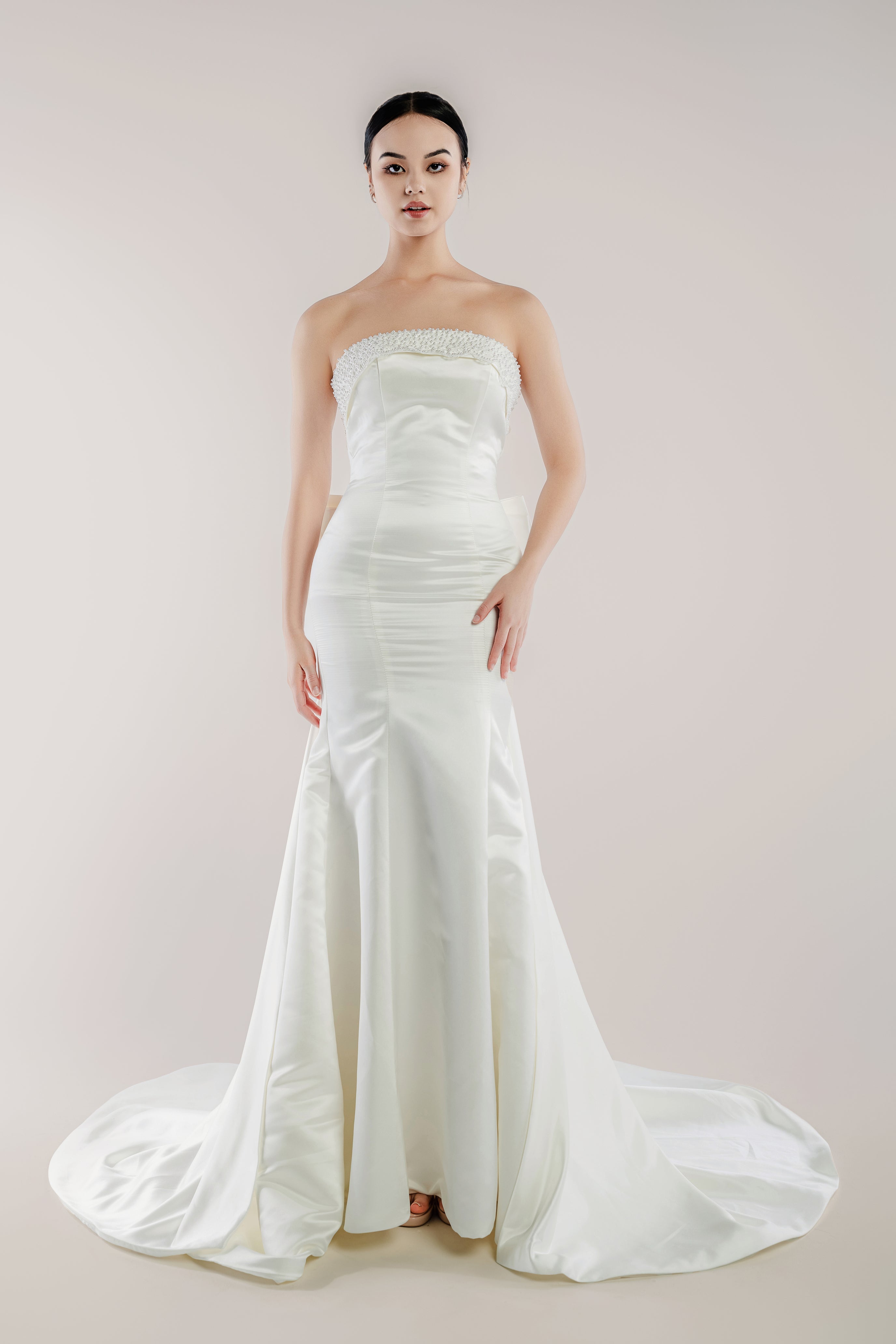 Wedding Dress Size Guide Australia: AU vs US vs UK and How to Measure at Home