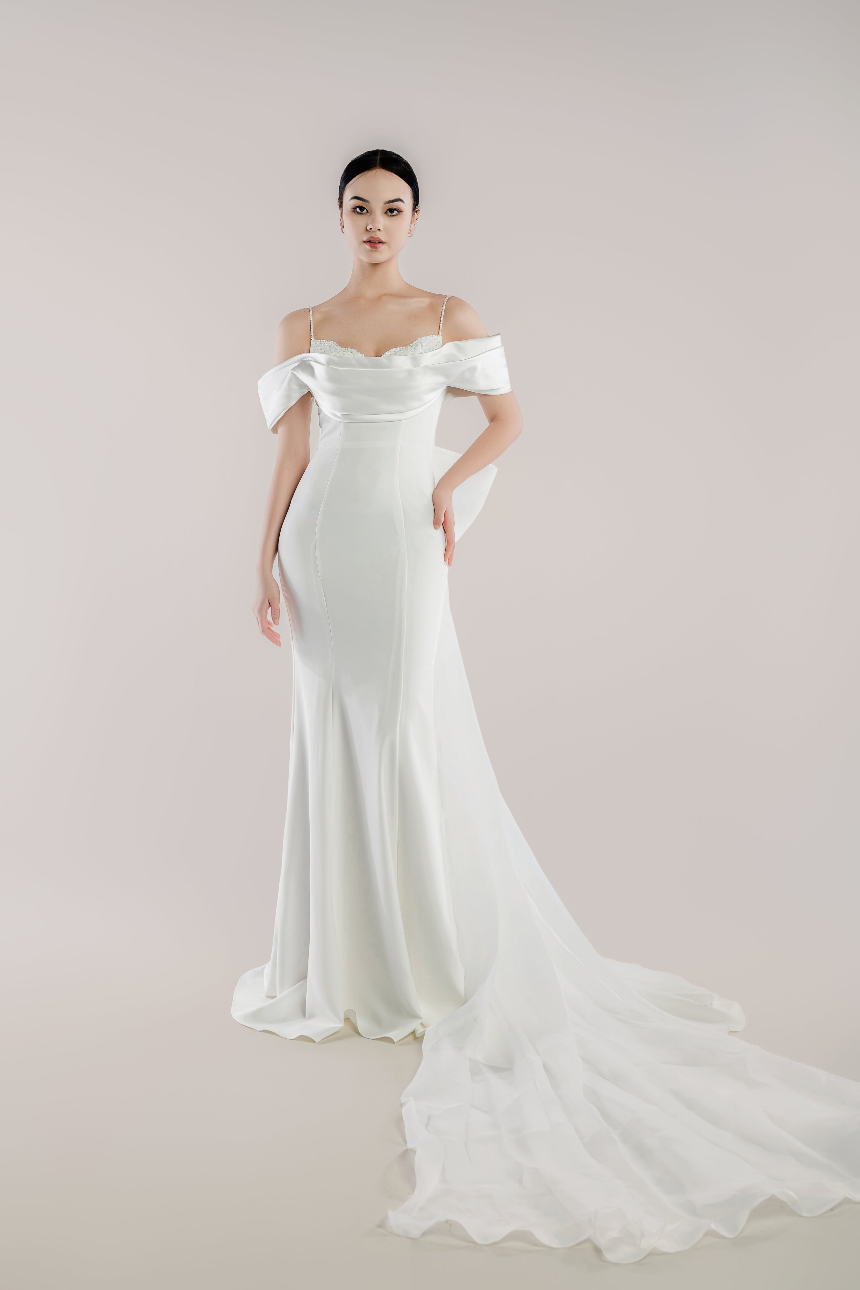 Faye-011 Slim Halter Mermaid Wedding Dress