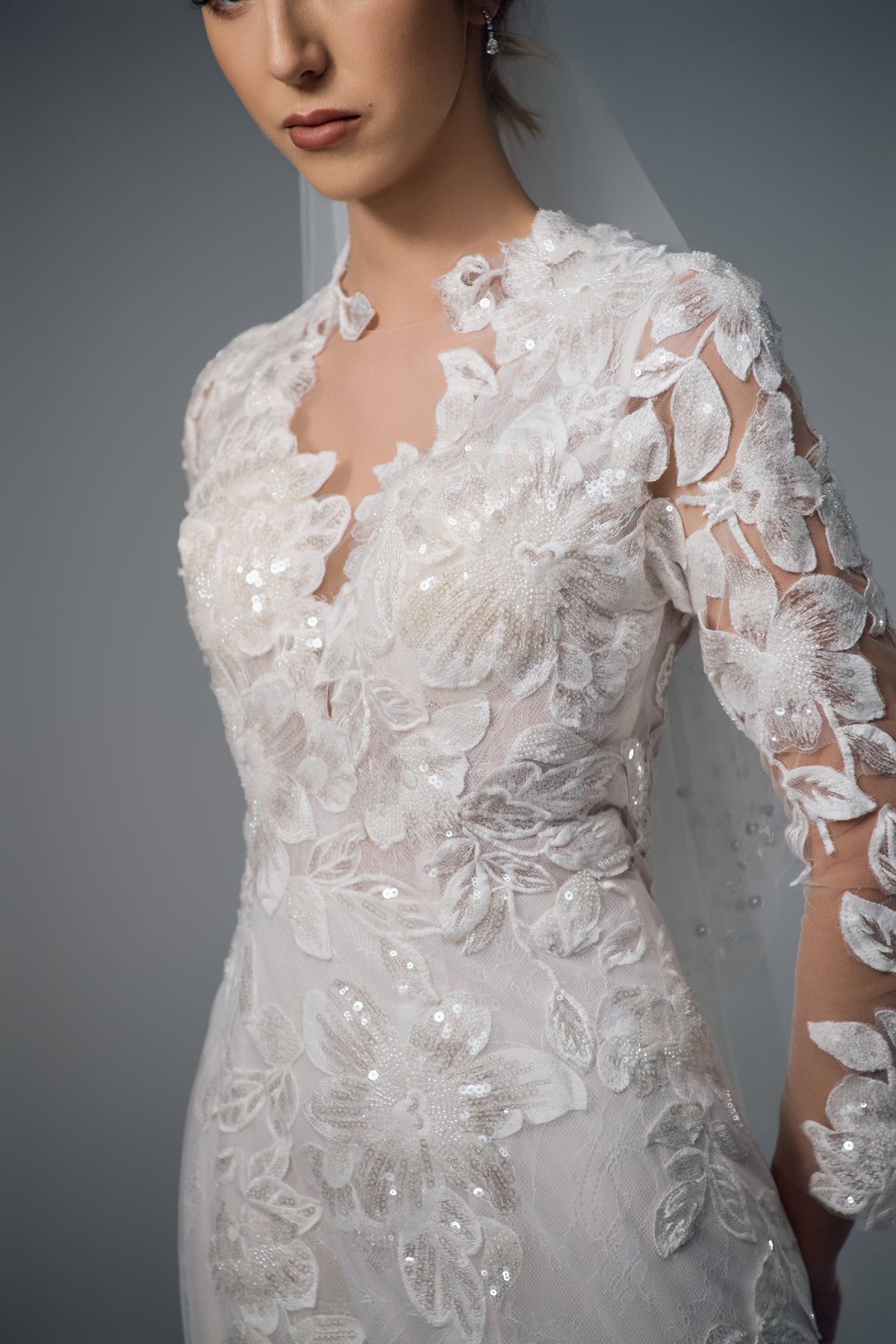 Galatea floral lace mermaid wedding dress, bodice and sleeve detail